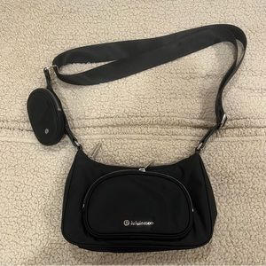 SOLD DO NOT BUY Lululemon Crossbody